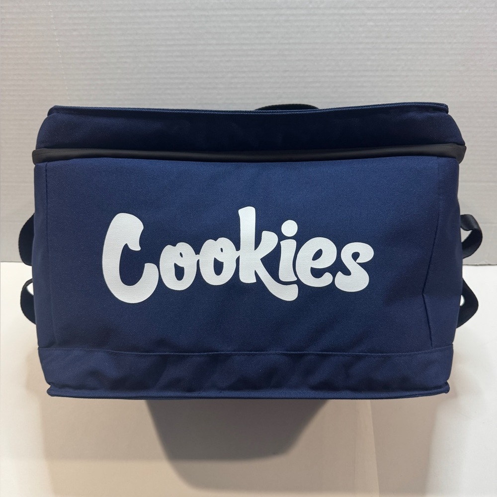 Cookies Brand Arctic Cooler Bag. NEW. Navy Blue. *Free Shipping*